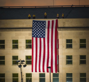 American Flag Hanging Vertically Meaning (& How To Do It Right ...